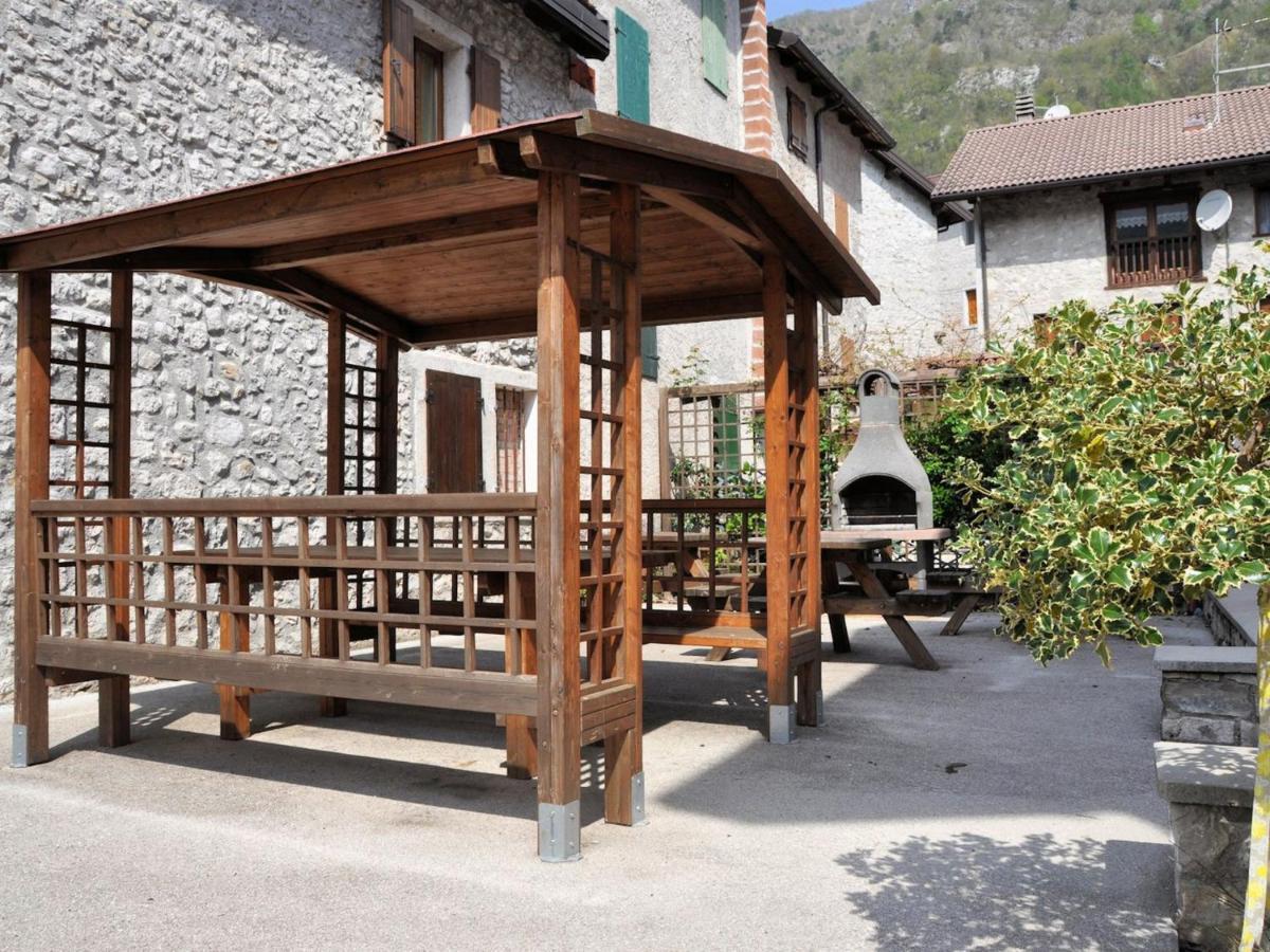 Apartment Albergo Diffuso - Cjasa Ustin-3 By Interhome Barcis Exterior foto